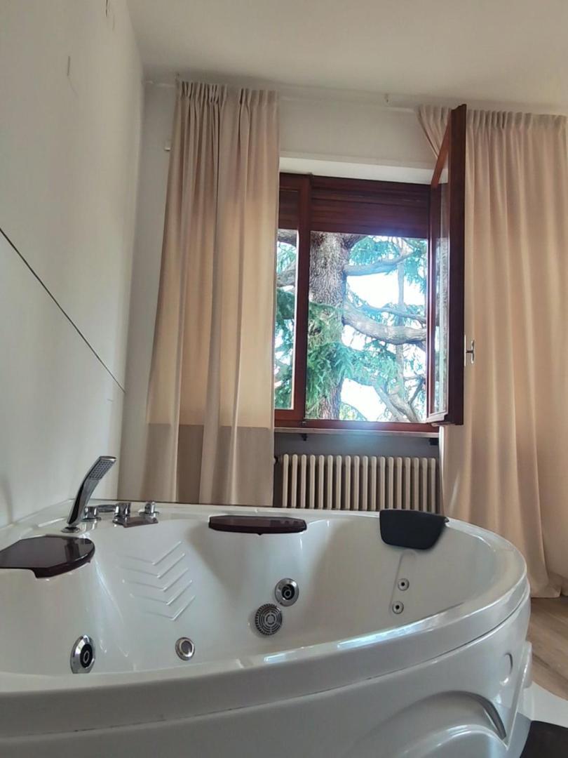 Villa Cresto Gaglianico ภายนอก รูปภาพ